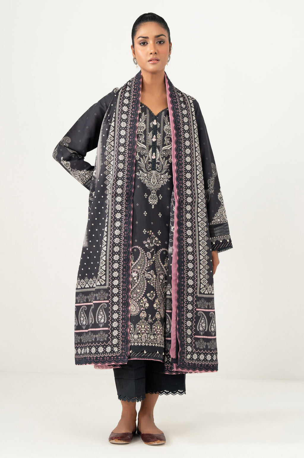 Zeen | Winter 25 | WFM34618
