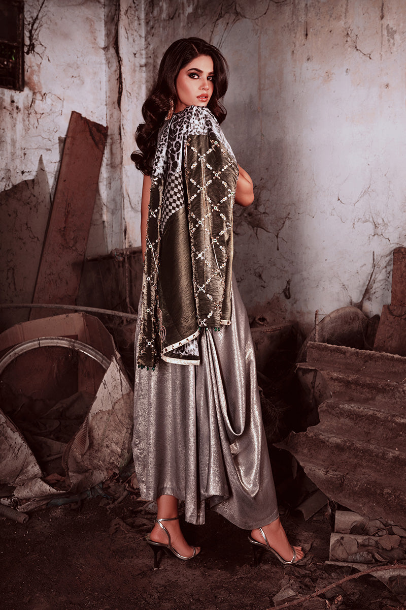 Wardha Saleem | Starlit Collection | LAMYA