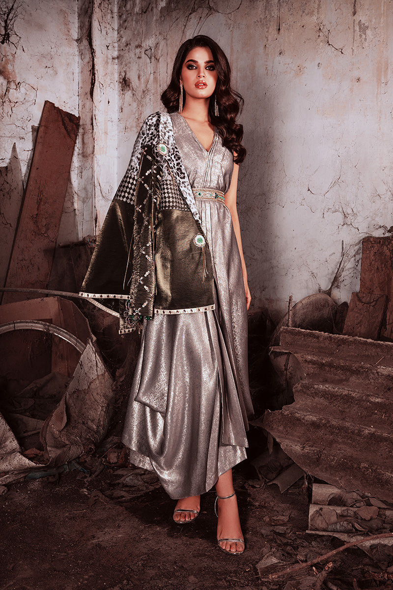 Wardha Saleem | Starlit Collection | LAMYA