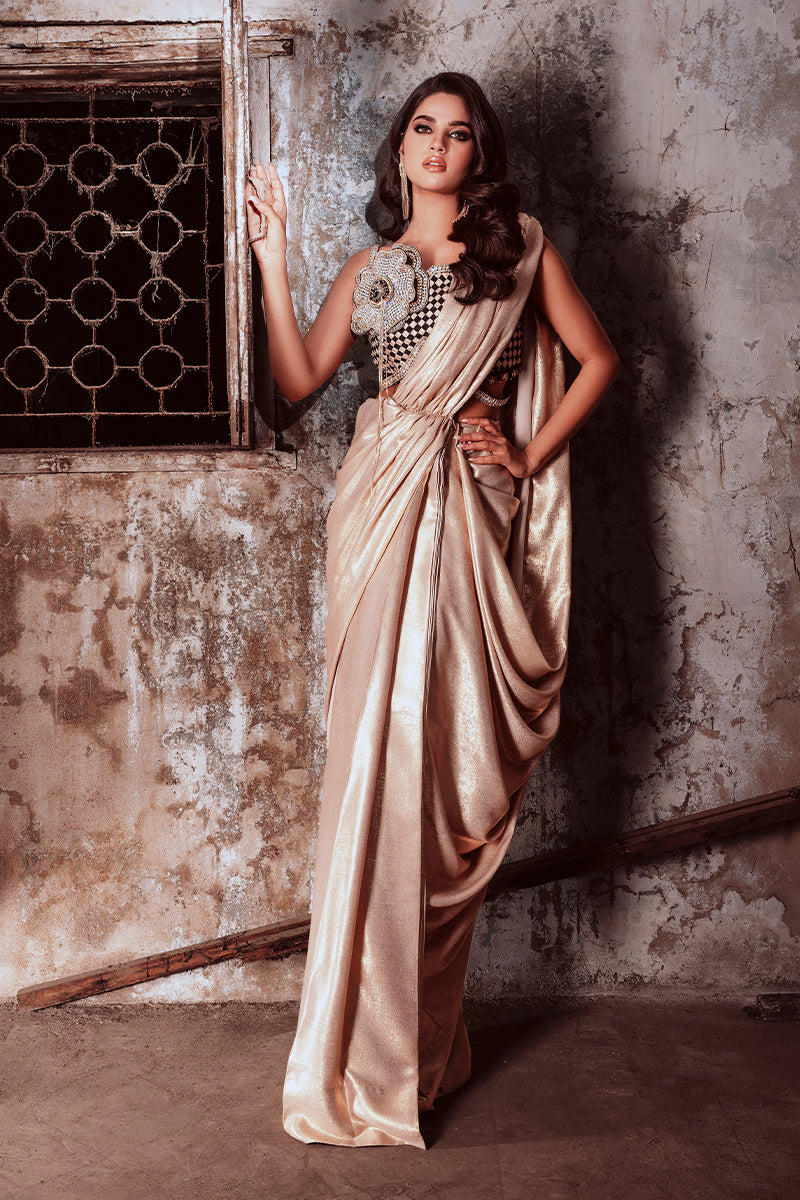 Wardha Saleem | Starlit Collection | LEVANA