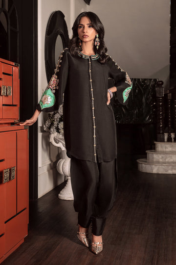 Wardha Saleem | Zimal Silk Edit | Evania