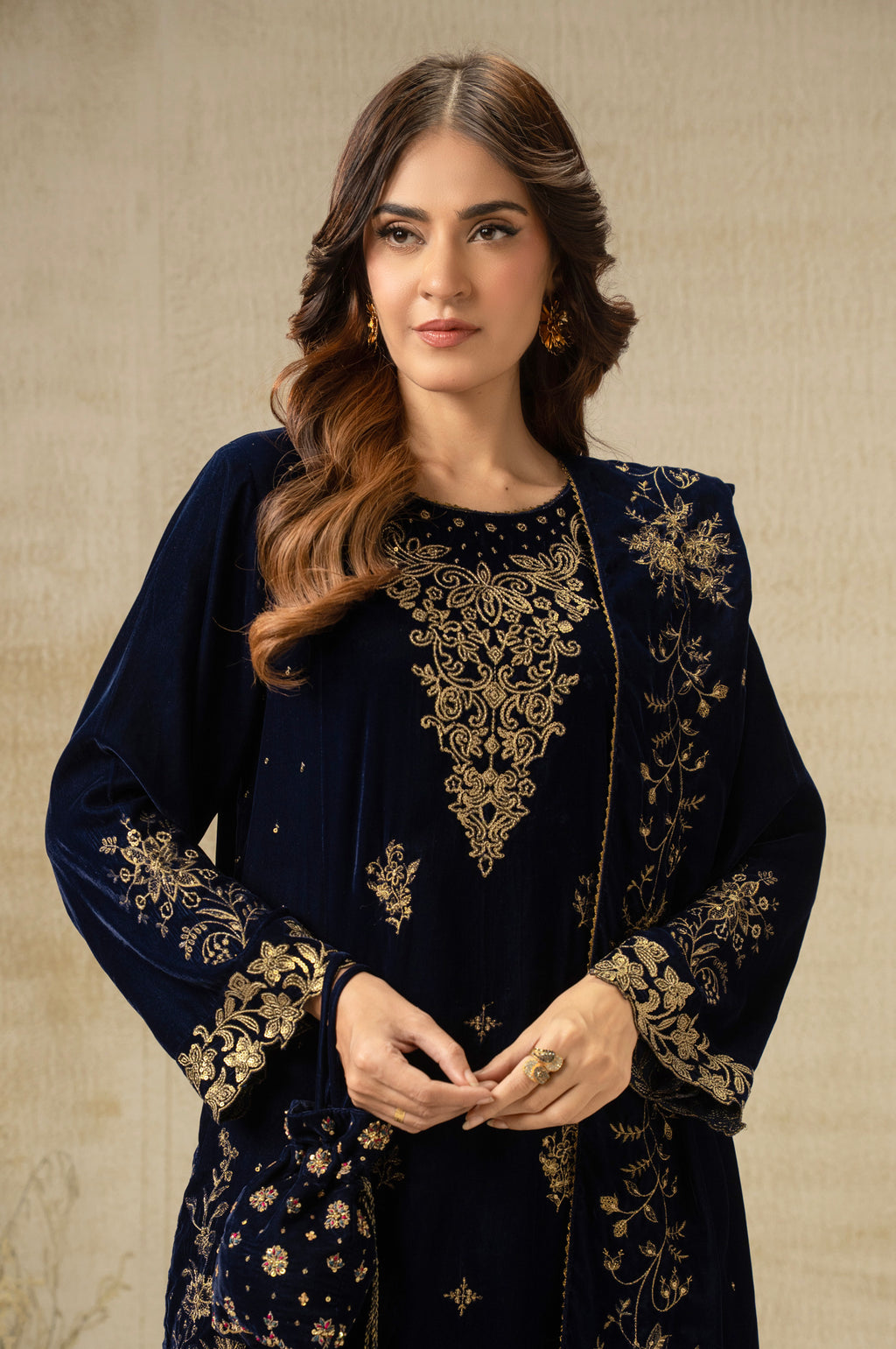Zeen | Winter 25 | WUM35844