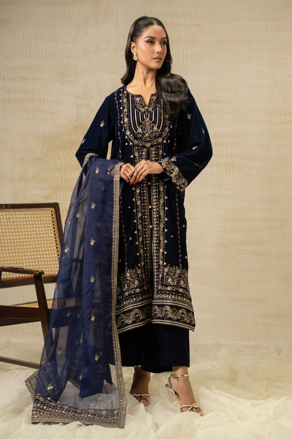 Zeen | Winter 25 | WUM35860