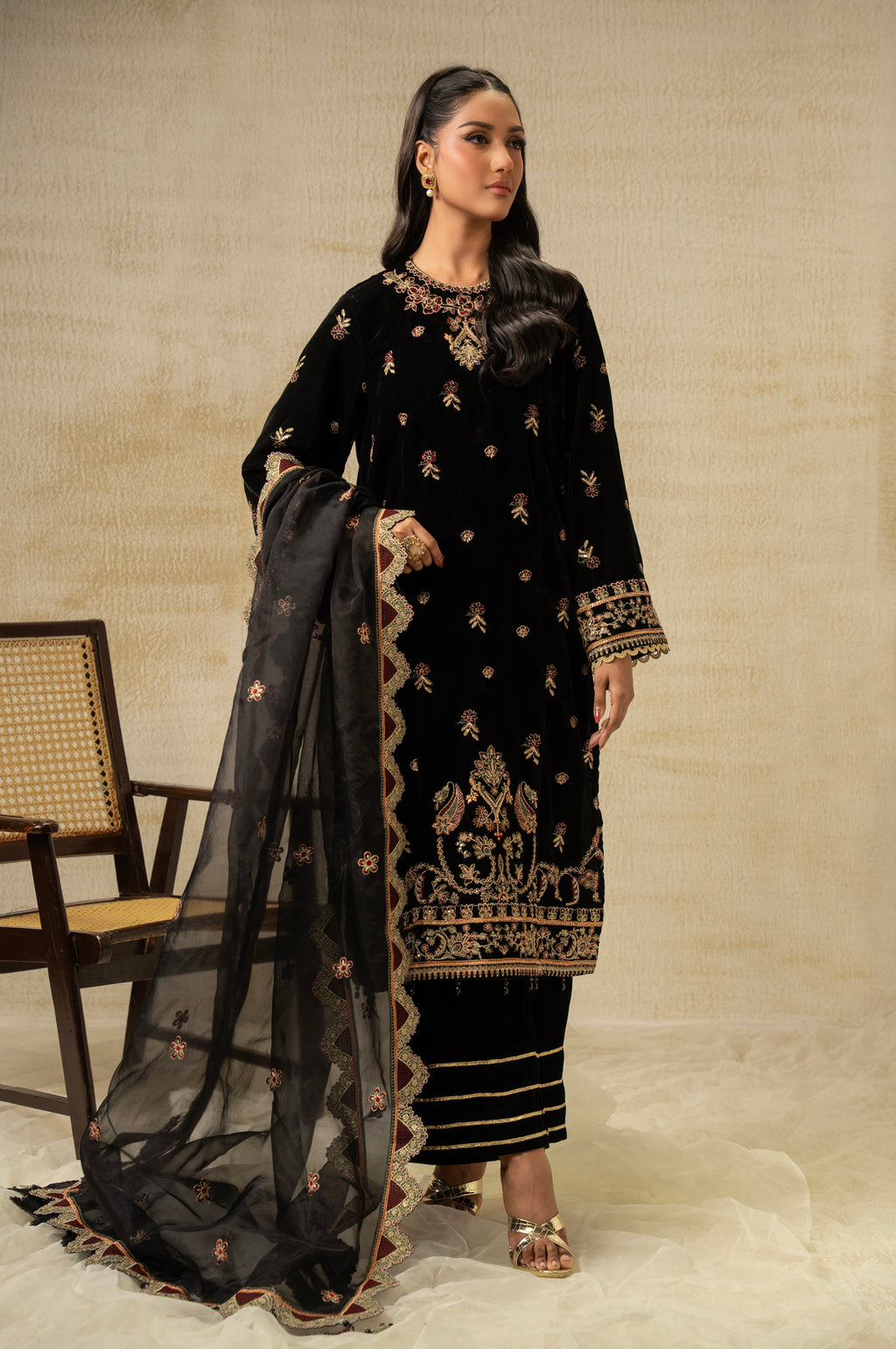 Zeen | Winter 25 | WUM35861