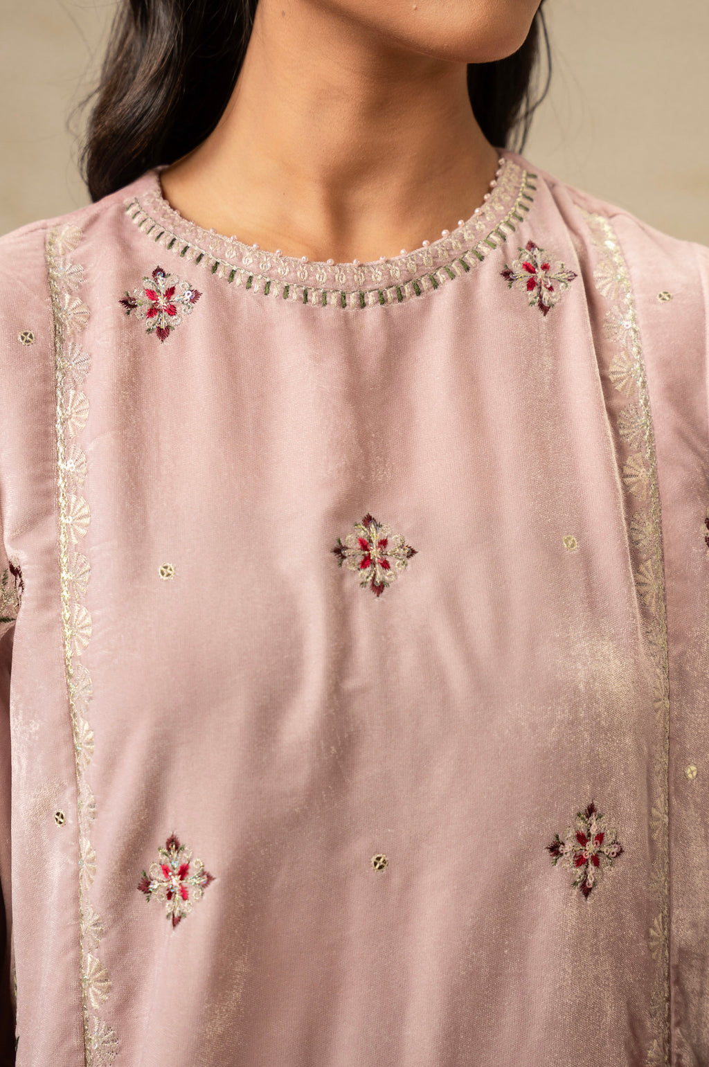 Zeen | Winter 25 | WUM35862