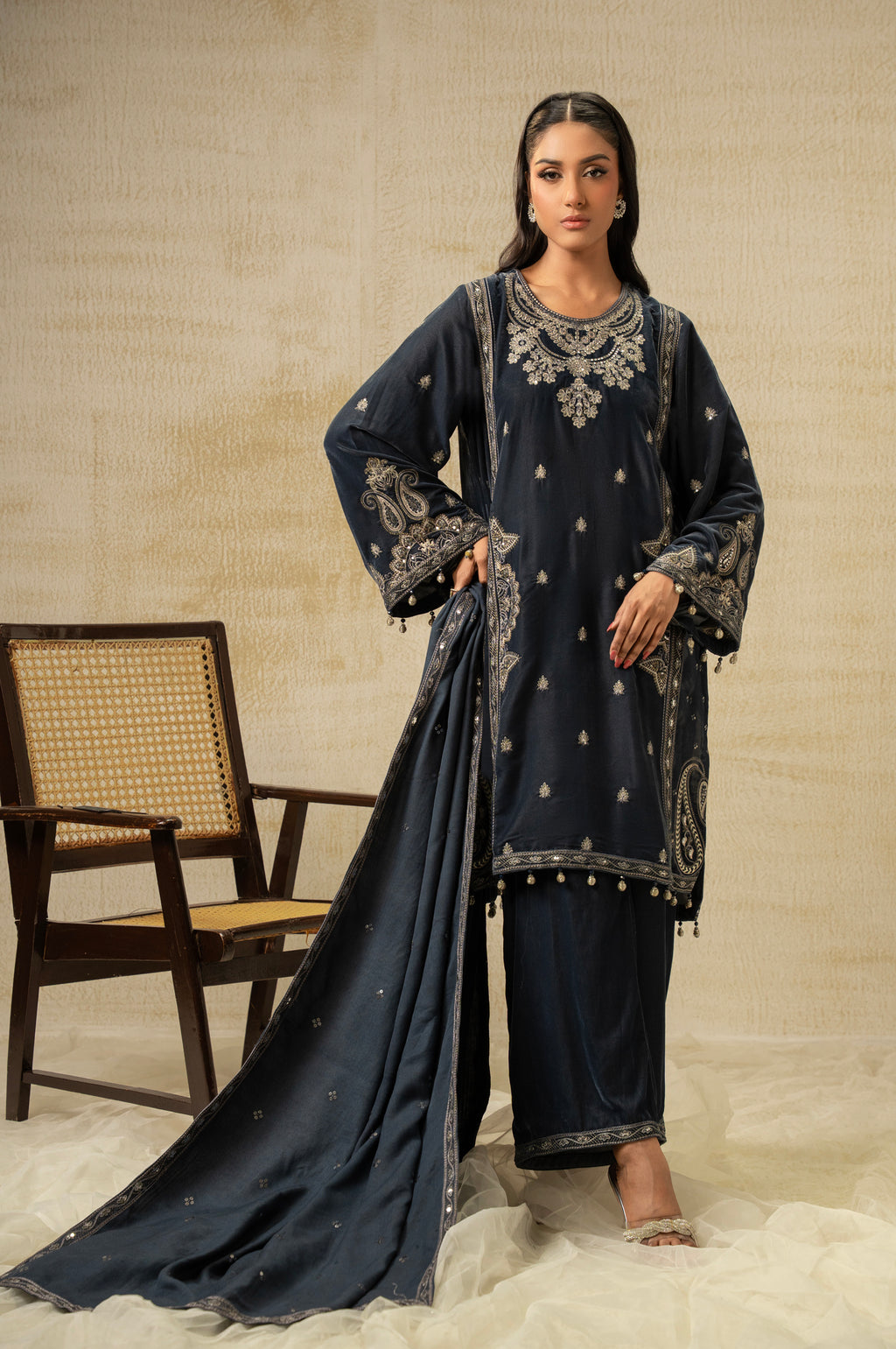 Zeen | Winter 25 | WUM35863