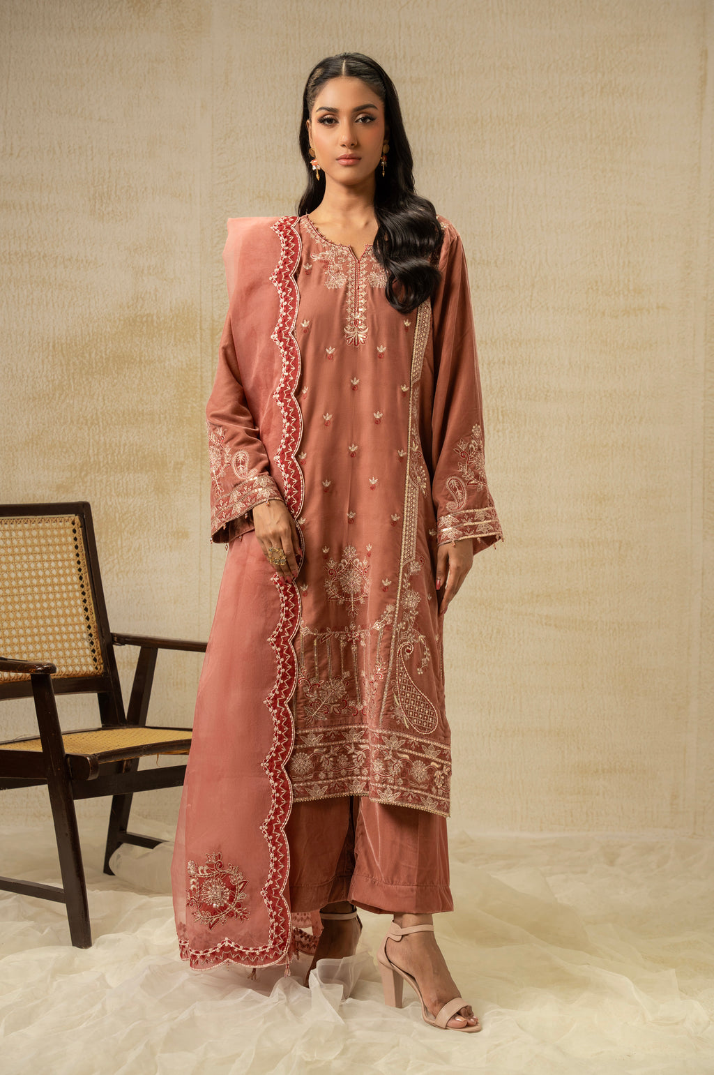 Zeen | Winter 25 | WUM35865