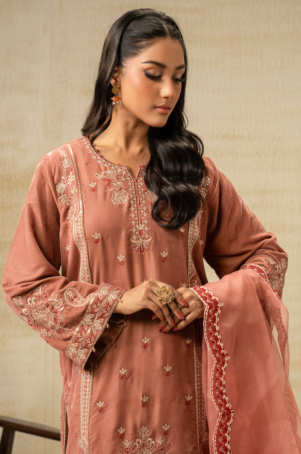 Zeen | Winter 25 | WUM35865