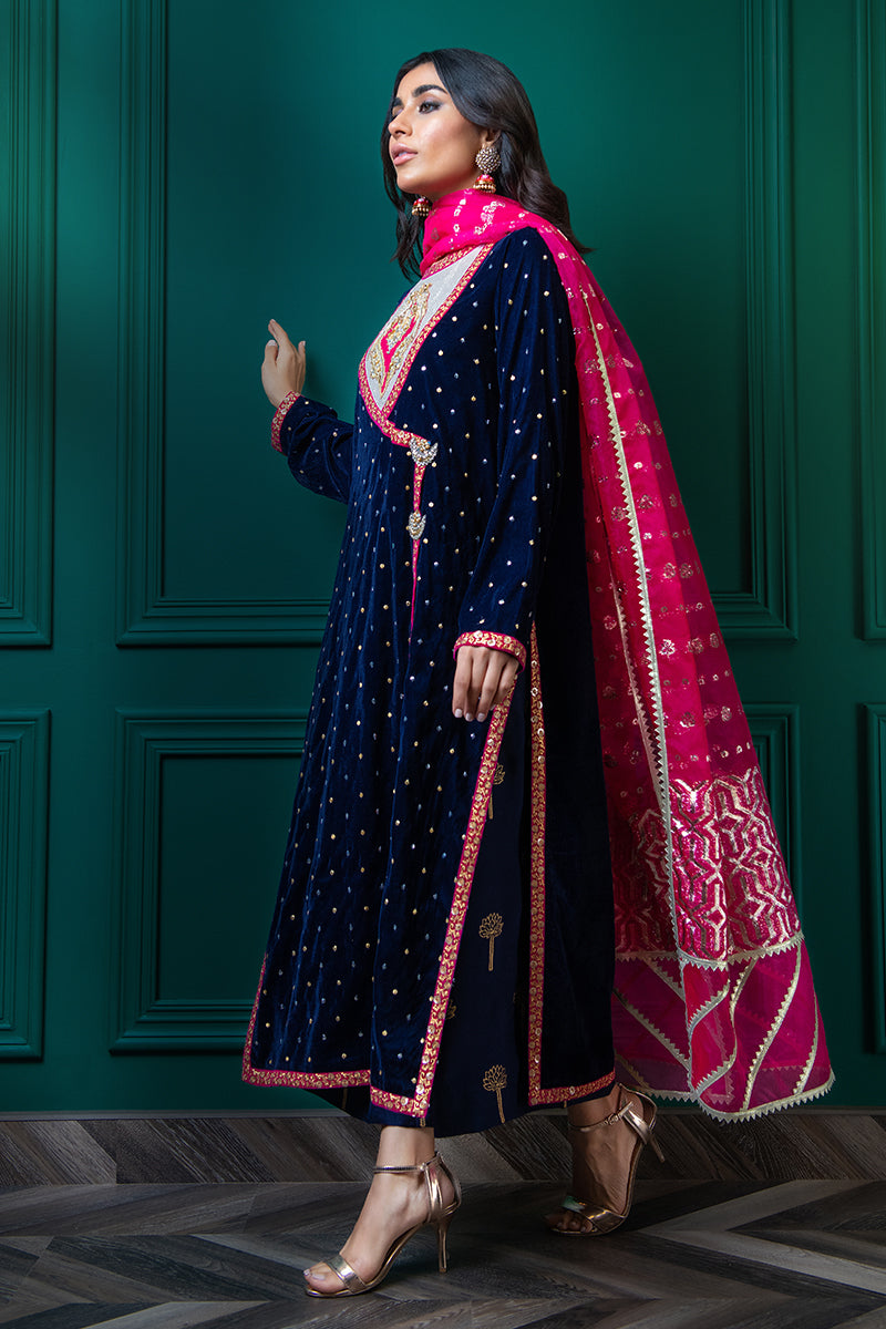 Wardha Saleem | Velvets Winter Fall 24 | Shalimar