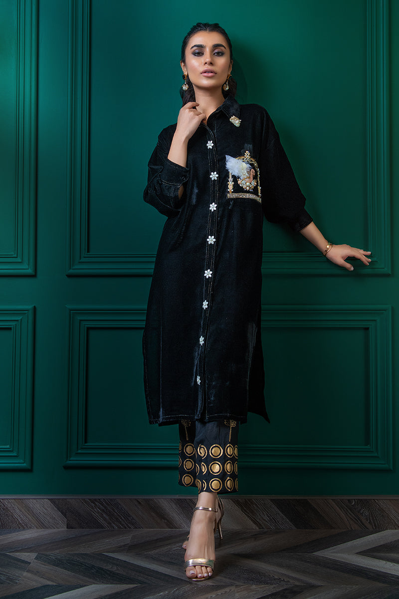 Wardha Saleem | Velvets Winter Fall 24 | Hans Raj