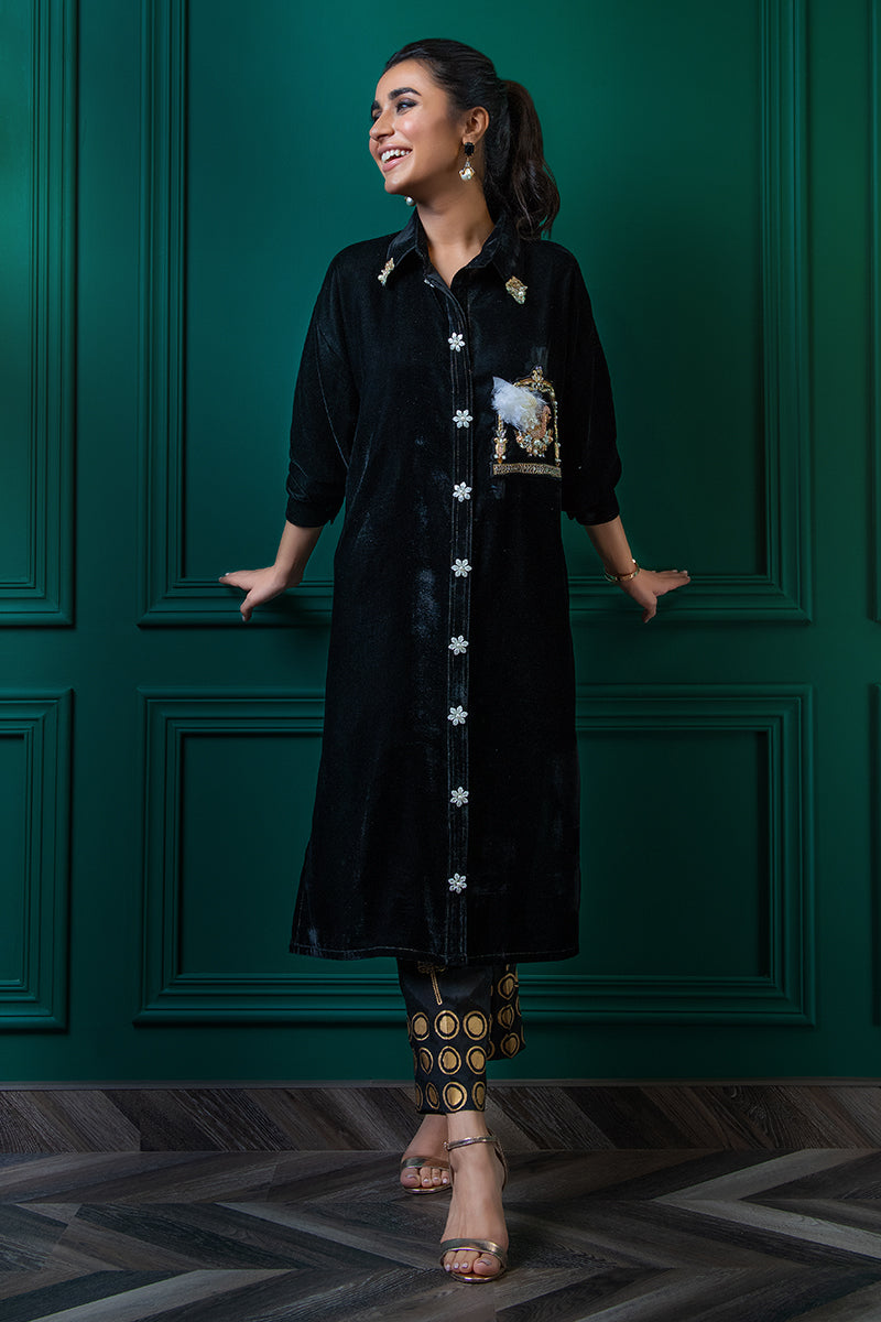 Wardha Saleem | Velvets Winter Fall 24 | Hans Raj