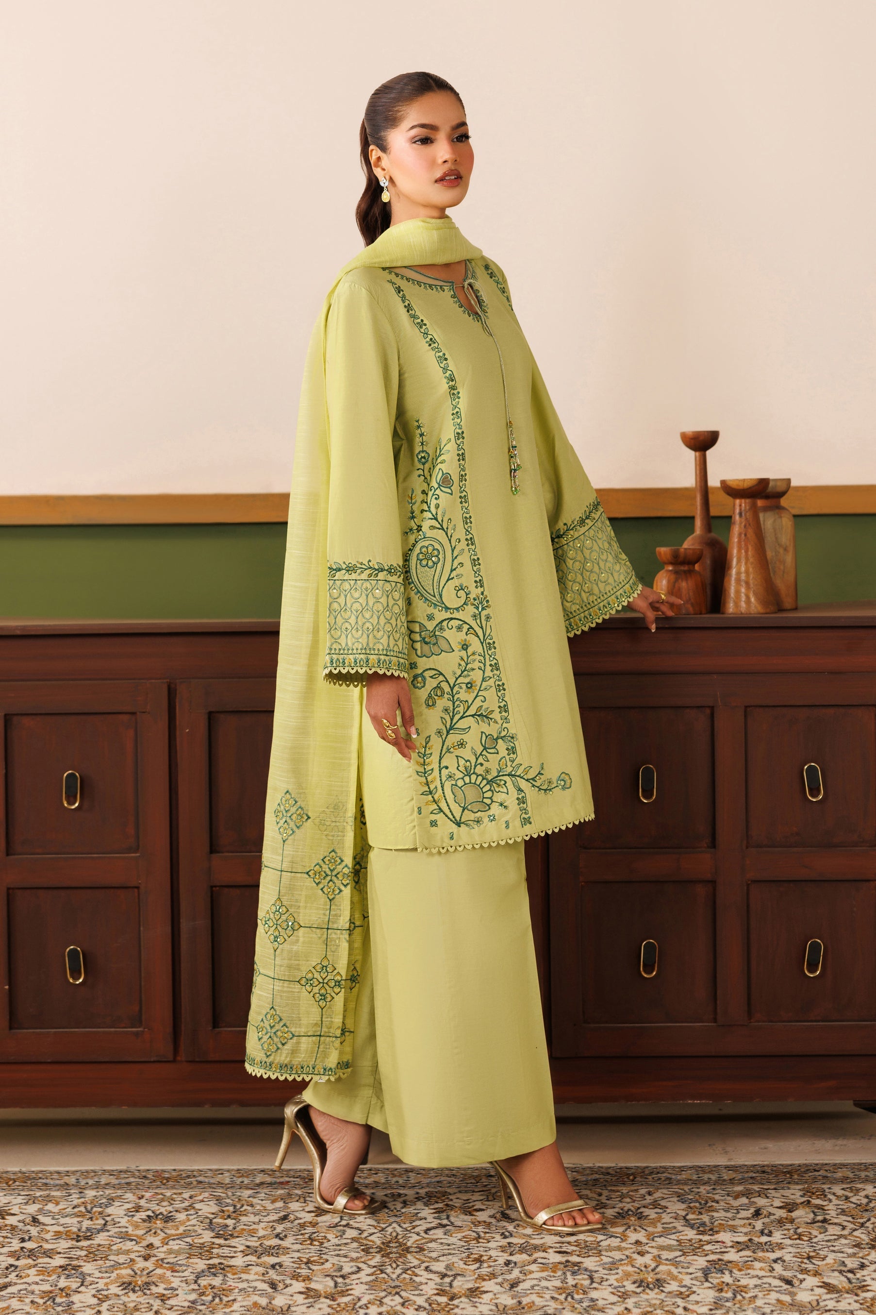 Naqshi | Festive Eid 26 | Orla