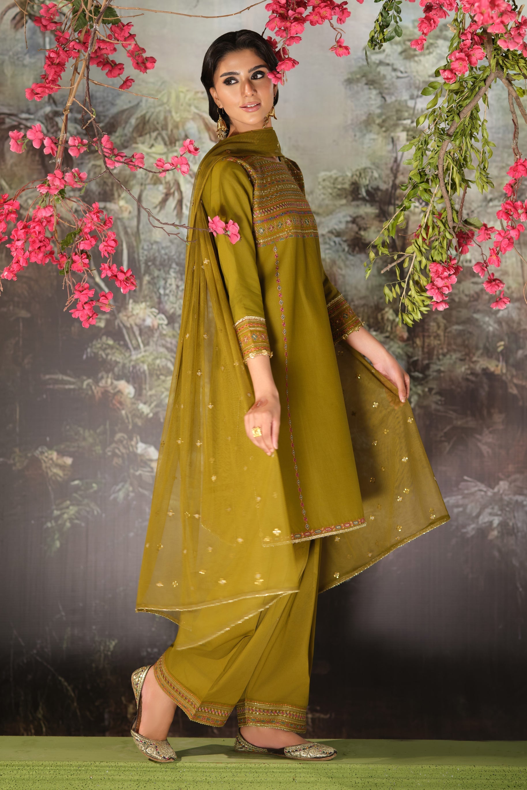 Naqshi | Festive Eid 26 | Umeed