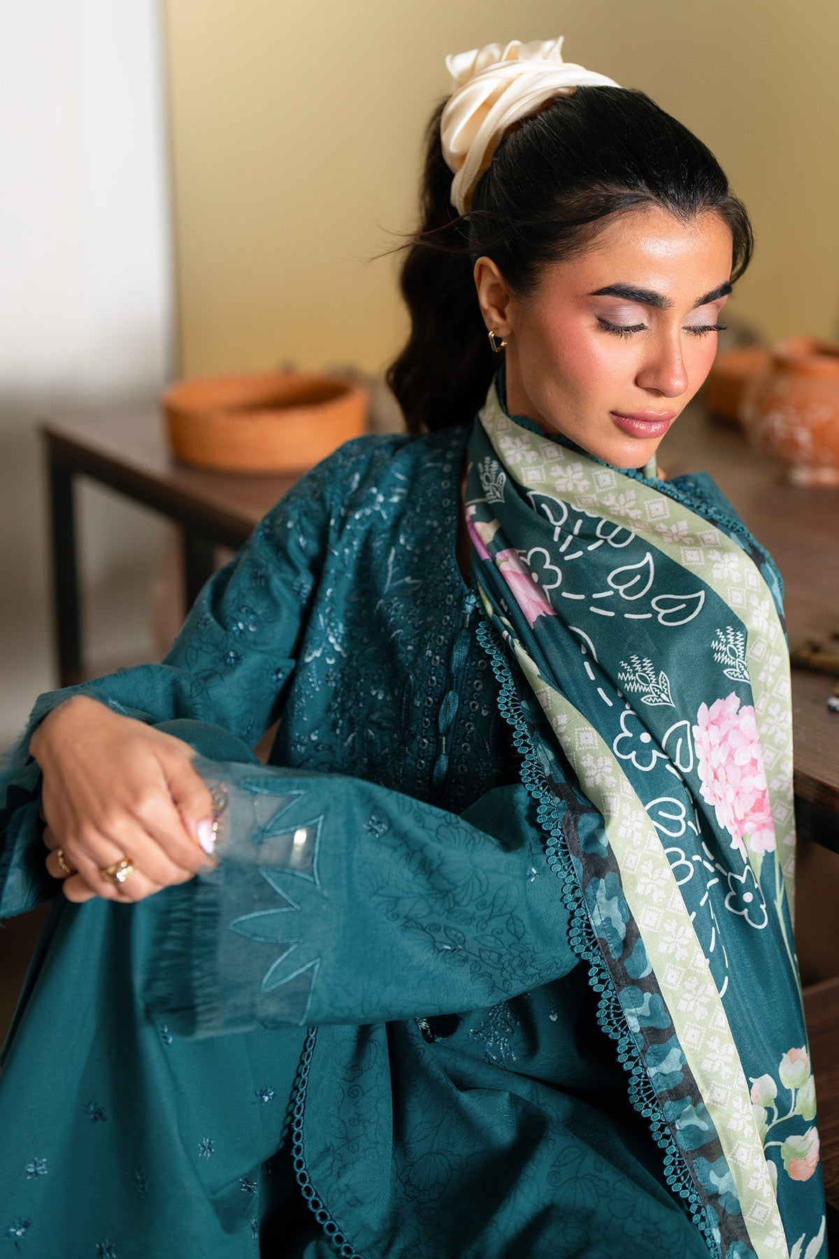 Nureh | Raha Lawn | NE-237