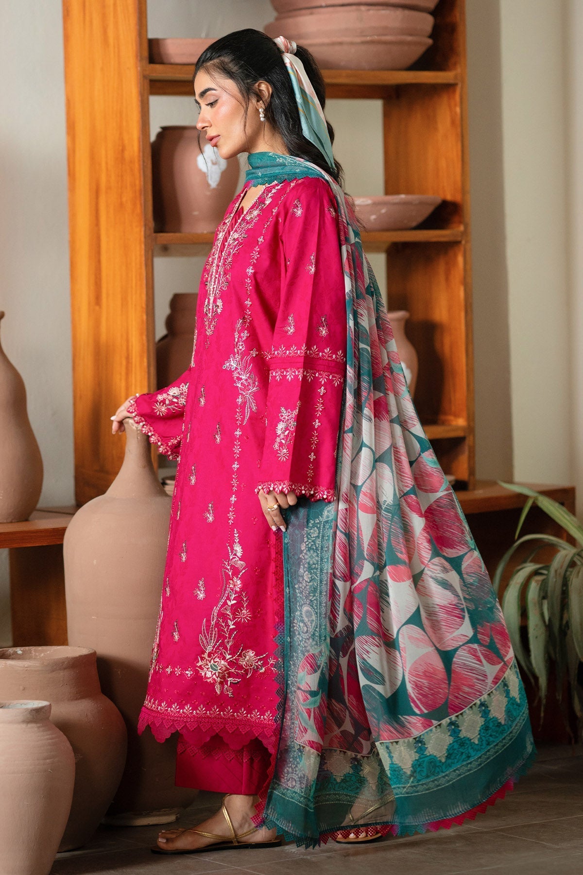 Nureh | Raha Lawn | NE-236