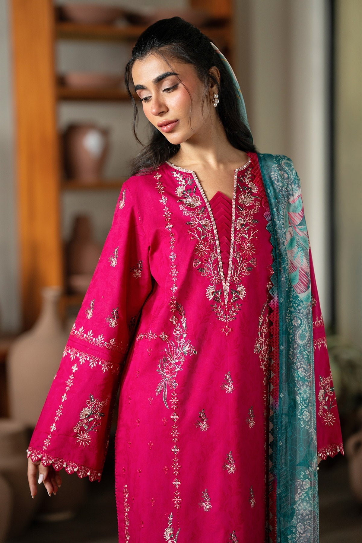 Nureh | Raha Lawn | NE-236
