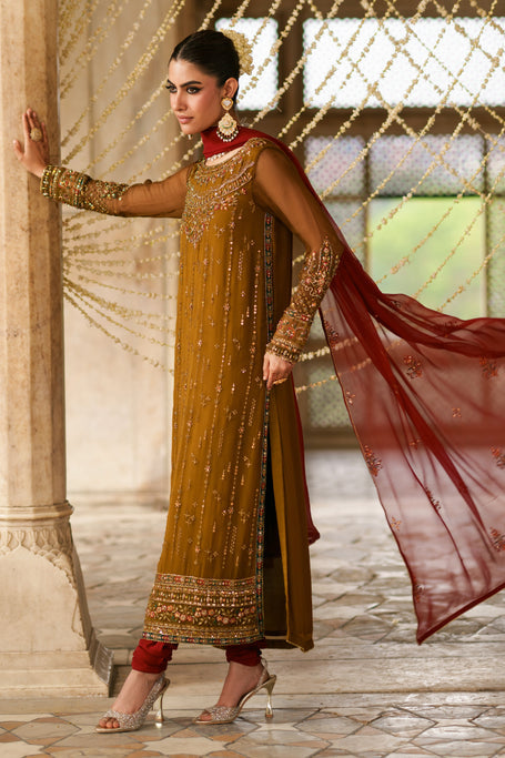 Naqshi | Zariah Crinkle Collection | Huzaim