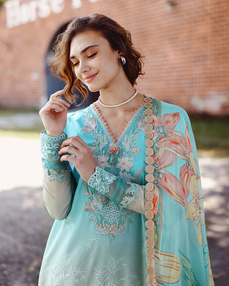 Mushq | Solace Ombre Chikankari | Whispered Dawn