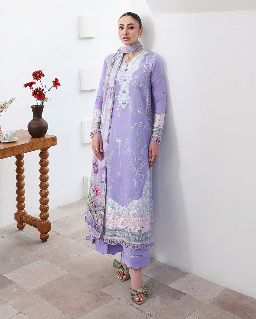 Roheenaz | Floral Reverie Luxury Lawn | Whispering Radiance