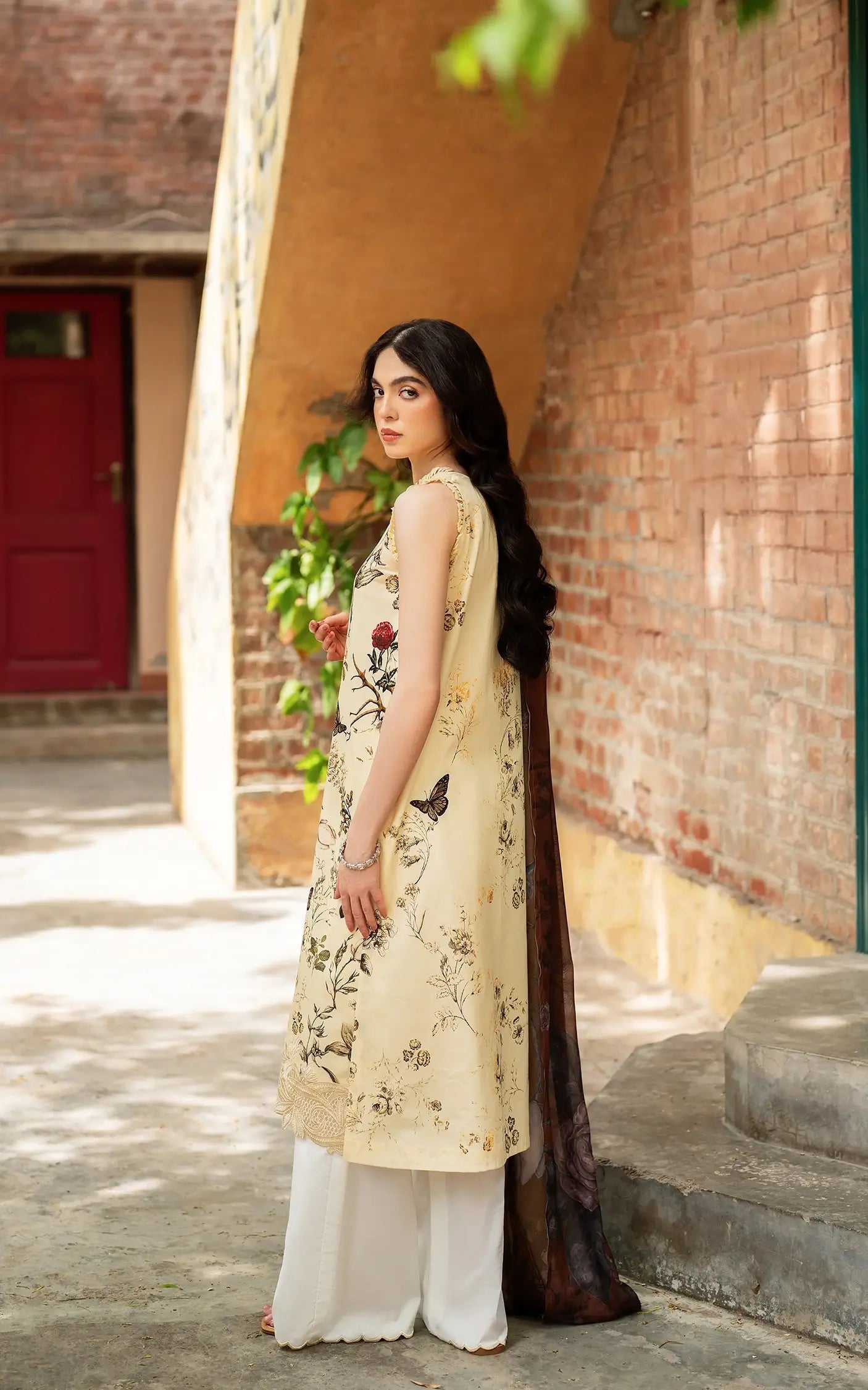Asifa and Nabeel | Yakin Summer 25 | Meadow Bloom-(YKL25-01)