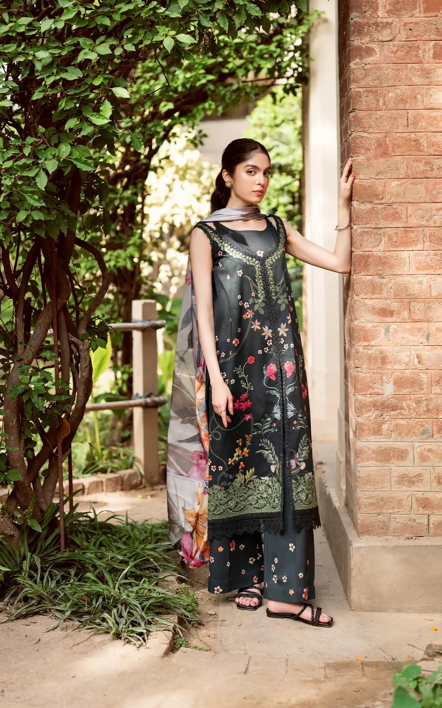 Asifa and Nabeel | Yakin Summer 25 | Elysian-(YKL25-11)