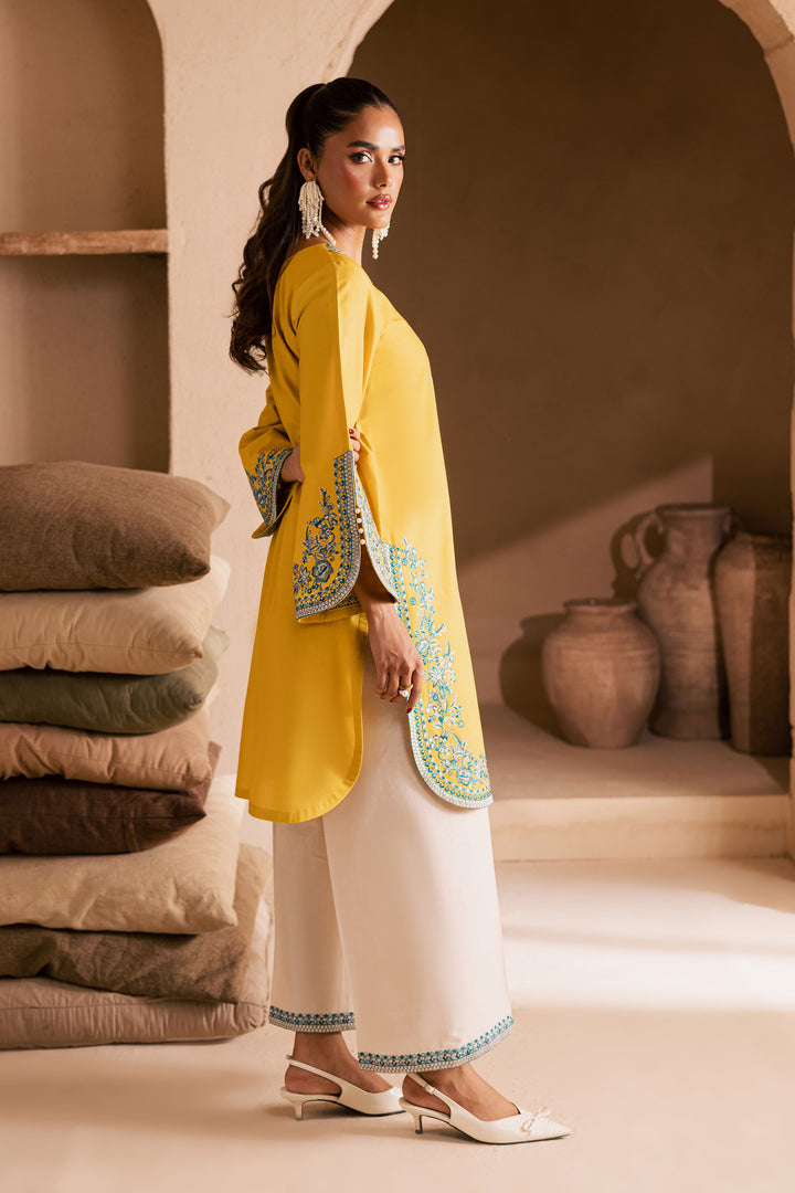 Batik | Wiinter 25 | Yellow April