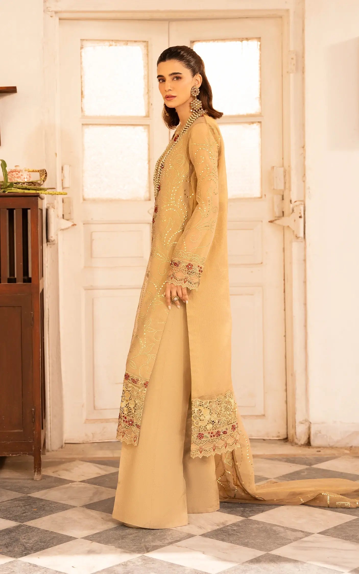Asifa and Nabeel | Sunehri Eid 25 | Zareen-(SEF25-06)