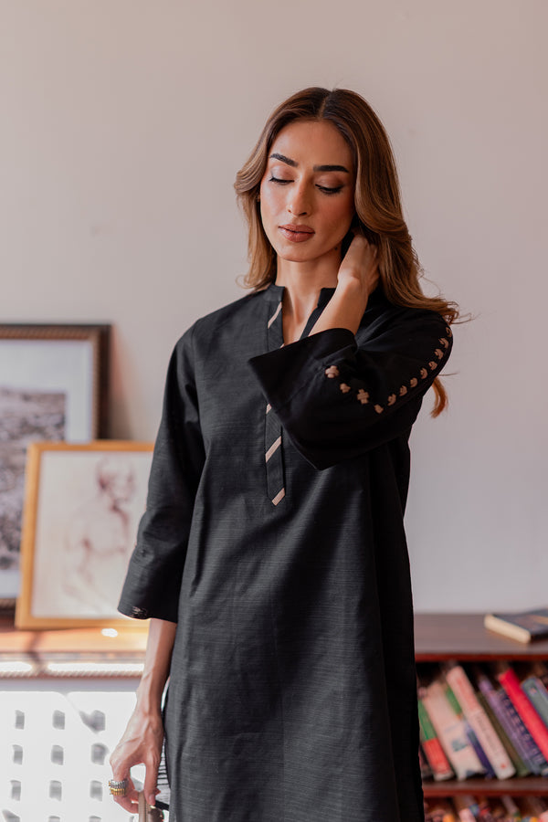 Sahar | Pret Essentials Winter 25 | Raven Core