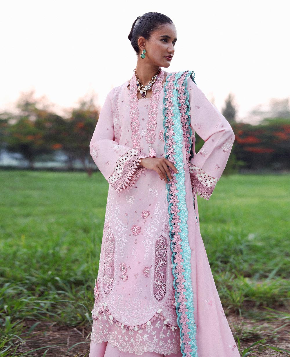 Republic Womenswear | Lilas Lawn 26 | Zayra