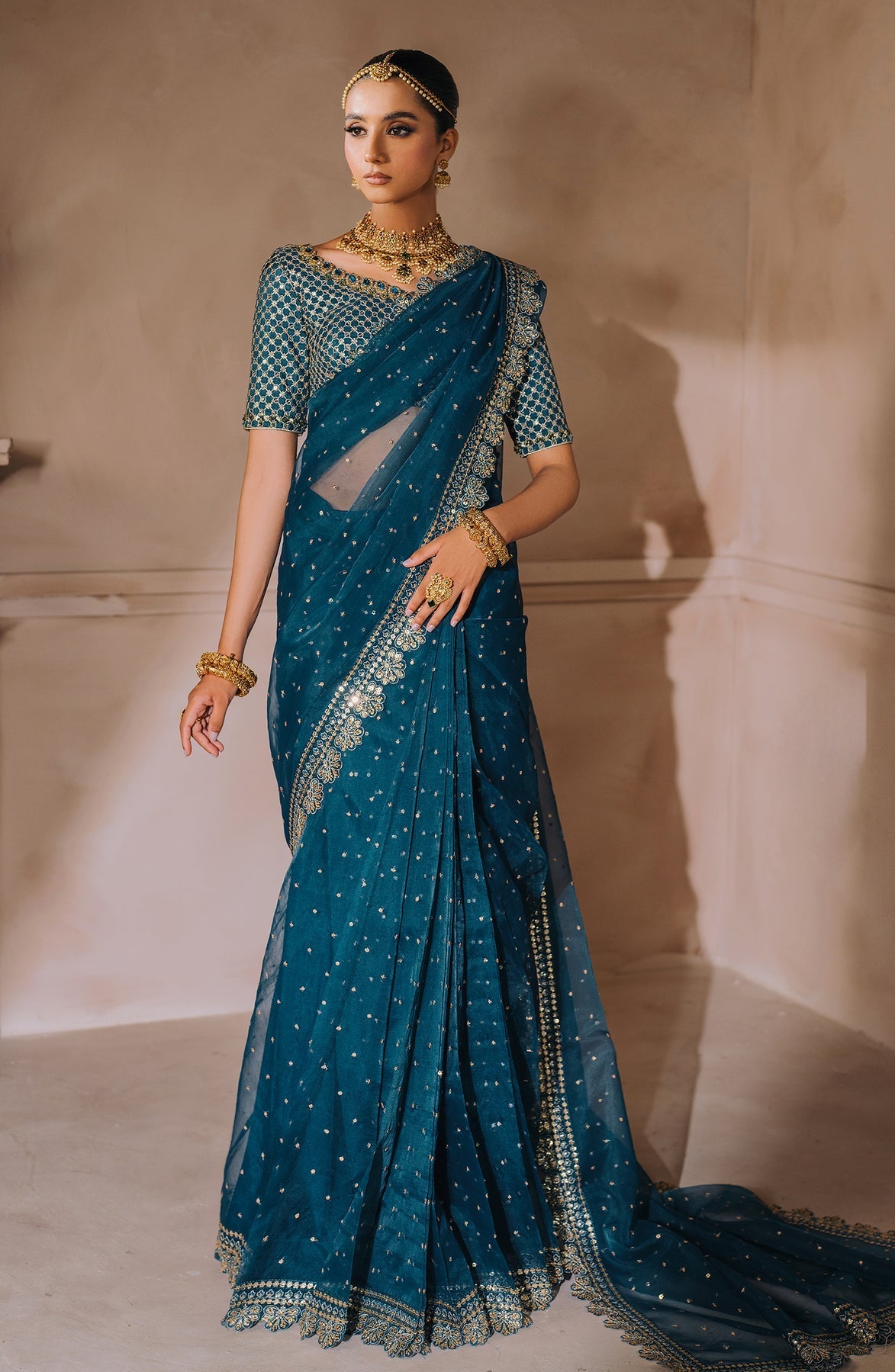 Zevk | Malika Jaan Bridals | NEELO JAAN