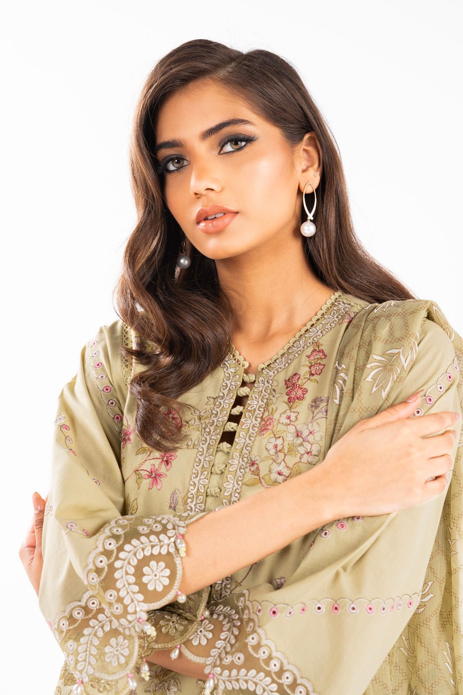 Alkaram | Luxury Lawn 24 | EC-13-24