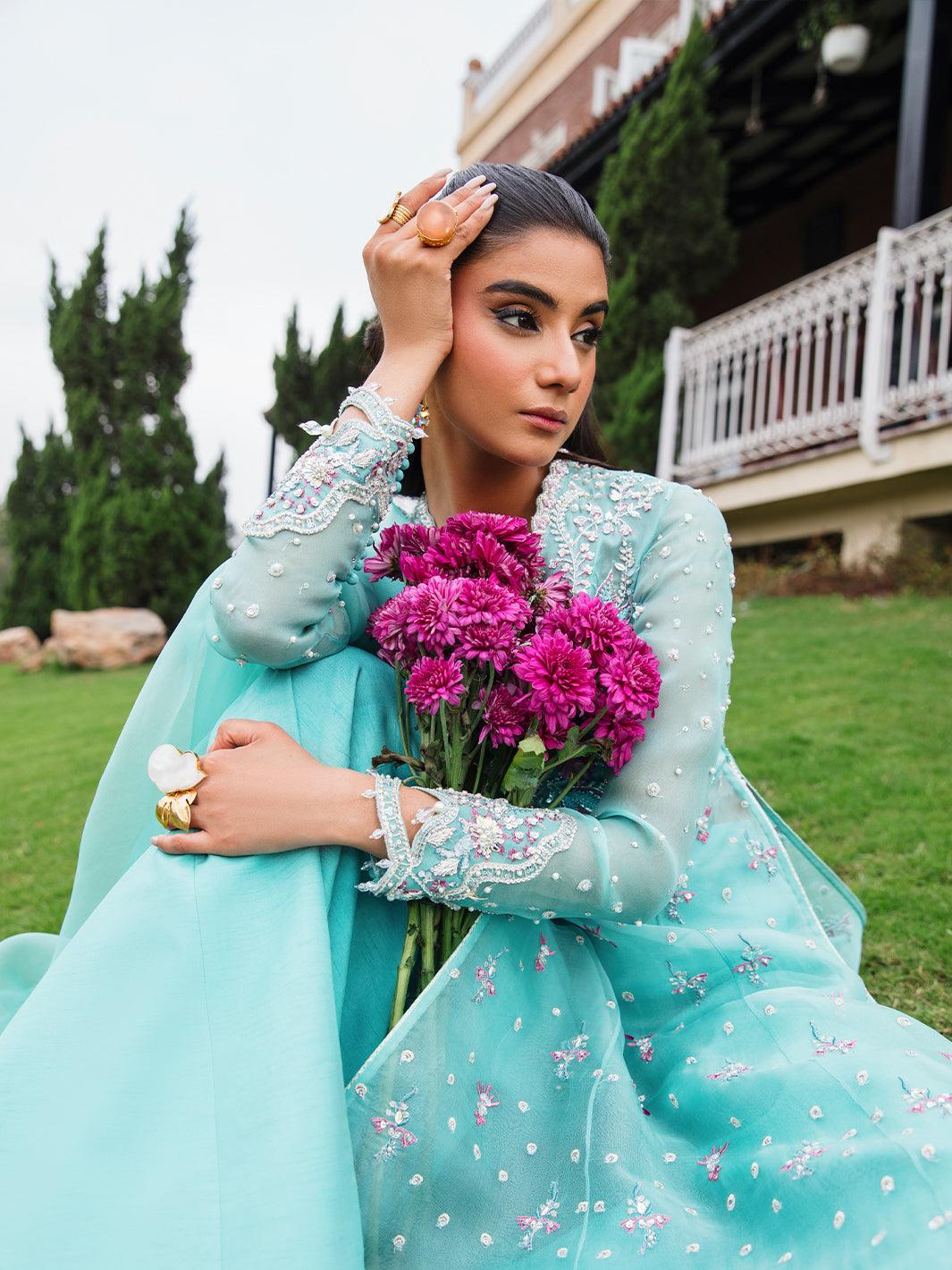 Amroz Atelier | Aerien Formals | Joie