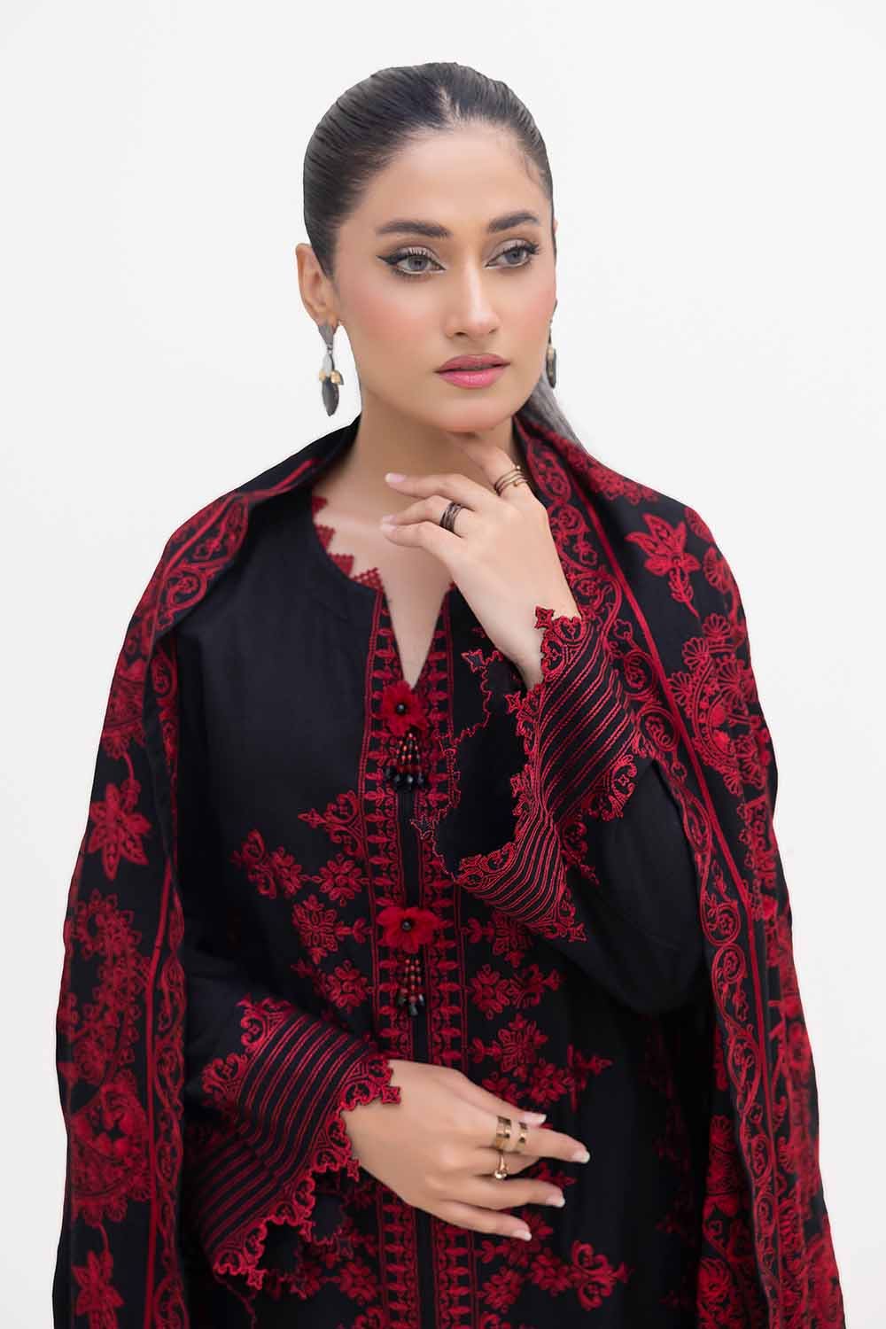 Gul Ahmed | Winter Collection 24 | Acrylic Dupatta AP-42013