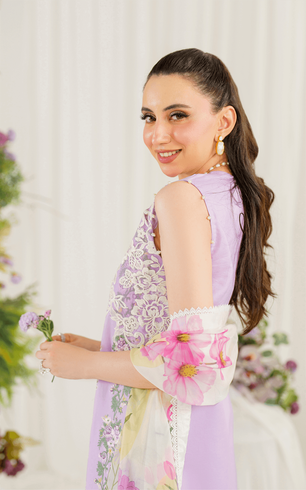 Asifa and Nabeel | Pretty in Pink Limited Edition | Babyâs Breath (PP-8)