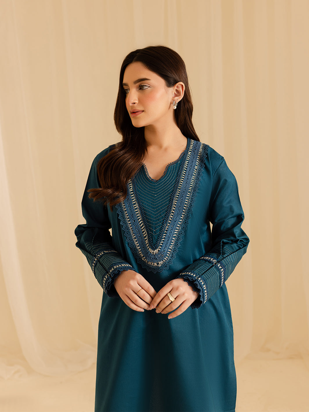 Mahnur | Petal Whispers Lawn Pret | Asteria