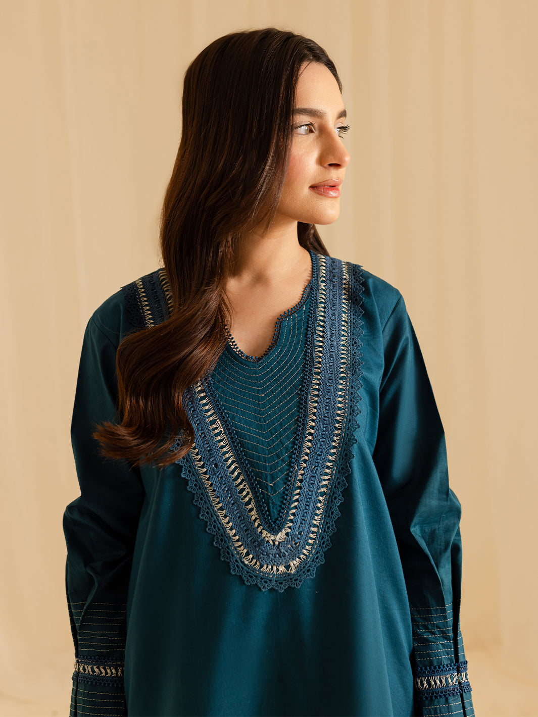 Mahnur | Petal Whispers Lawn Pret | Asteria