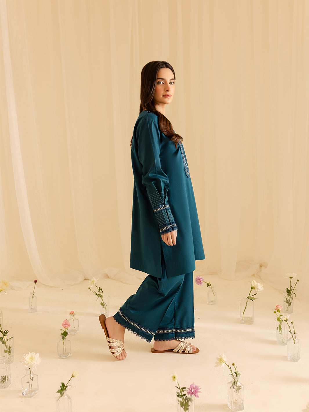 Mahnur | Petal Whispers Lawn Pret | Asteria