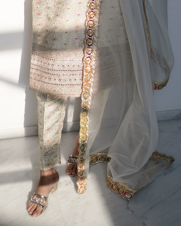Zar | Formals Wear | Off White