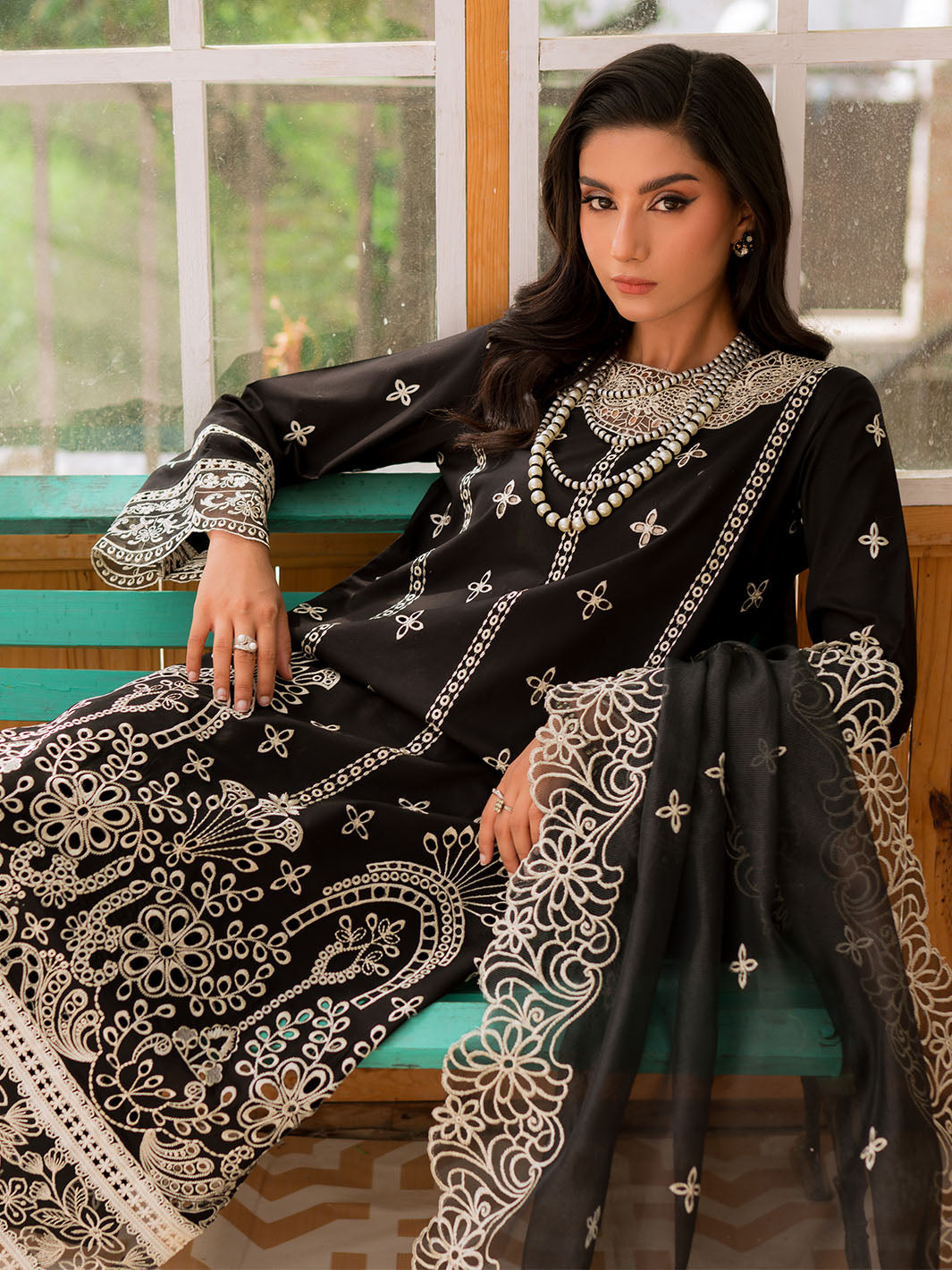 Mahnur | Bella Lawn 24 | BL - 10