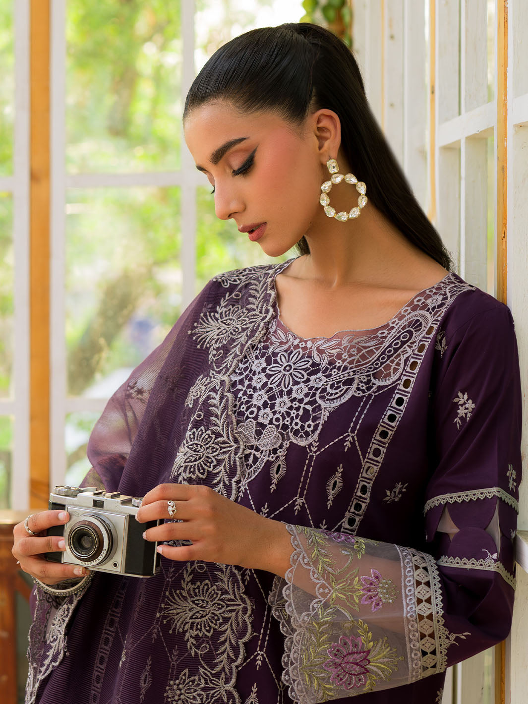 Mahnur | Bella Lawn 24 | BL - 11