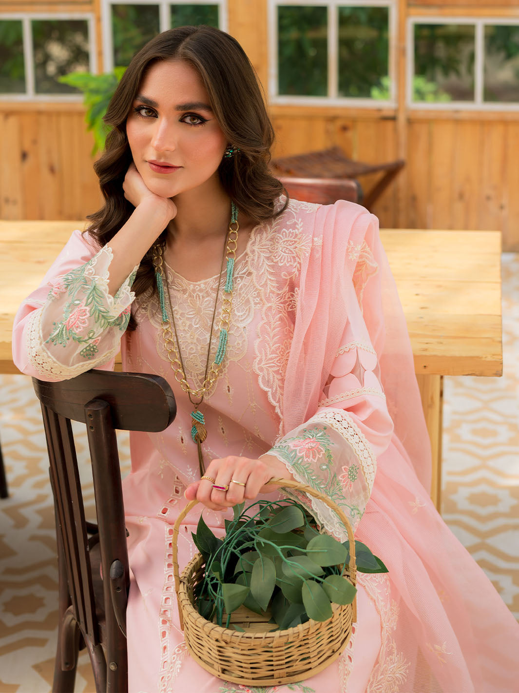 Mahnur | Bella Lawn 24 | BL - 12