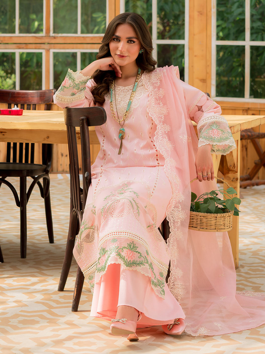 Mahnur | Bella Lawn 24 | BL - 12