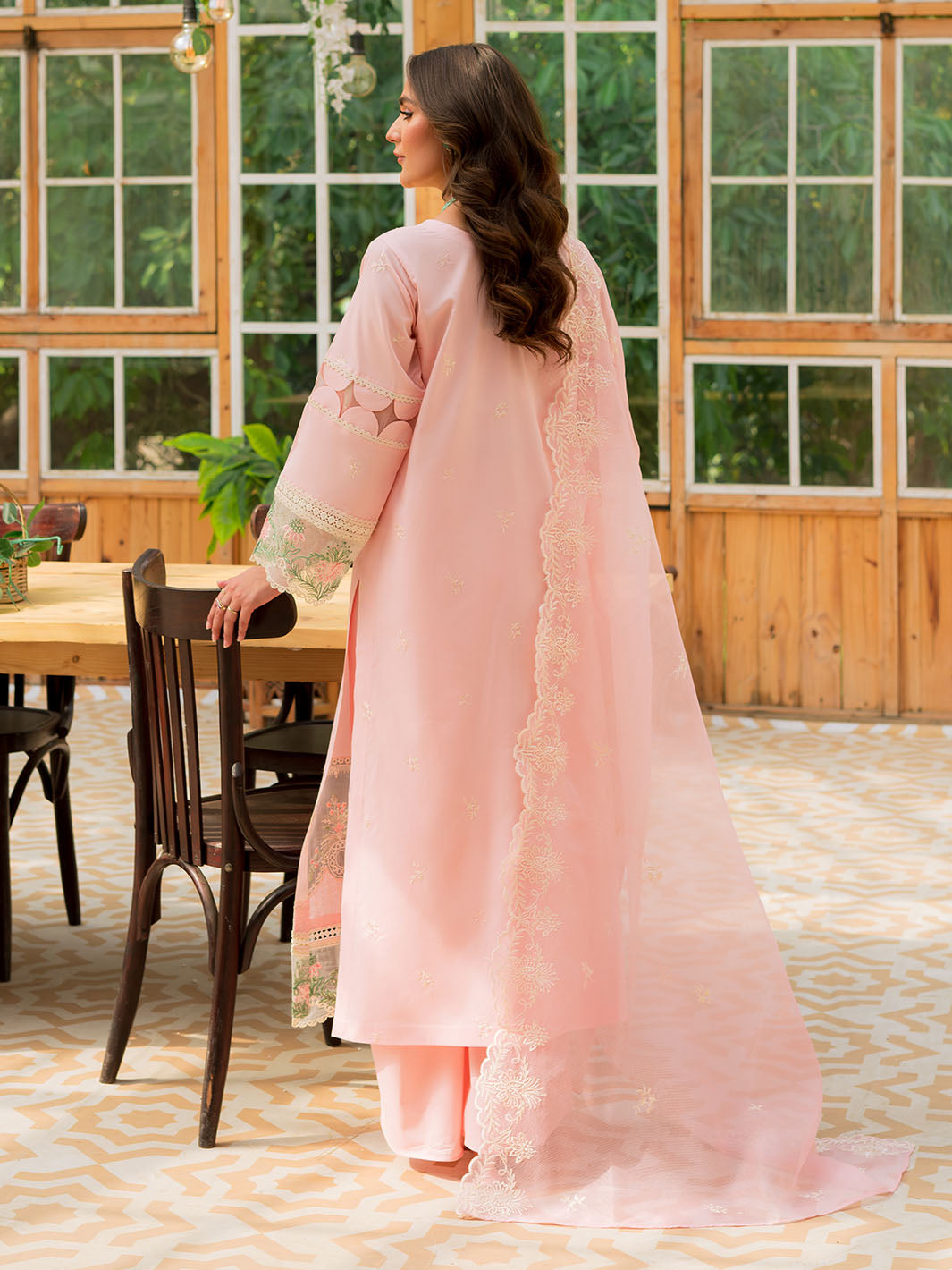Mahnur | Bella Lawn 24 | BL - 12
