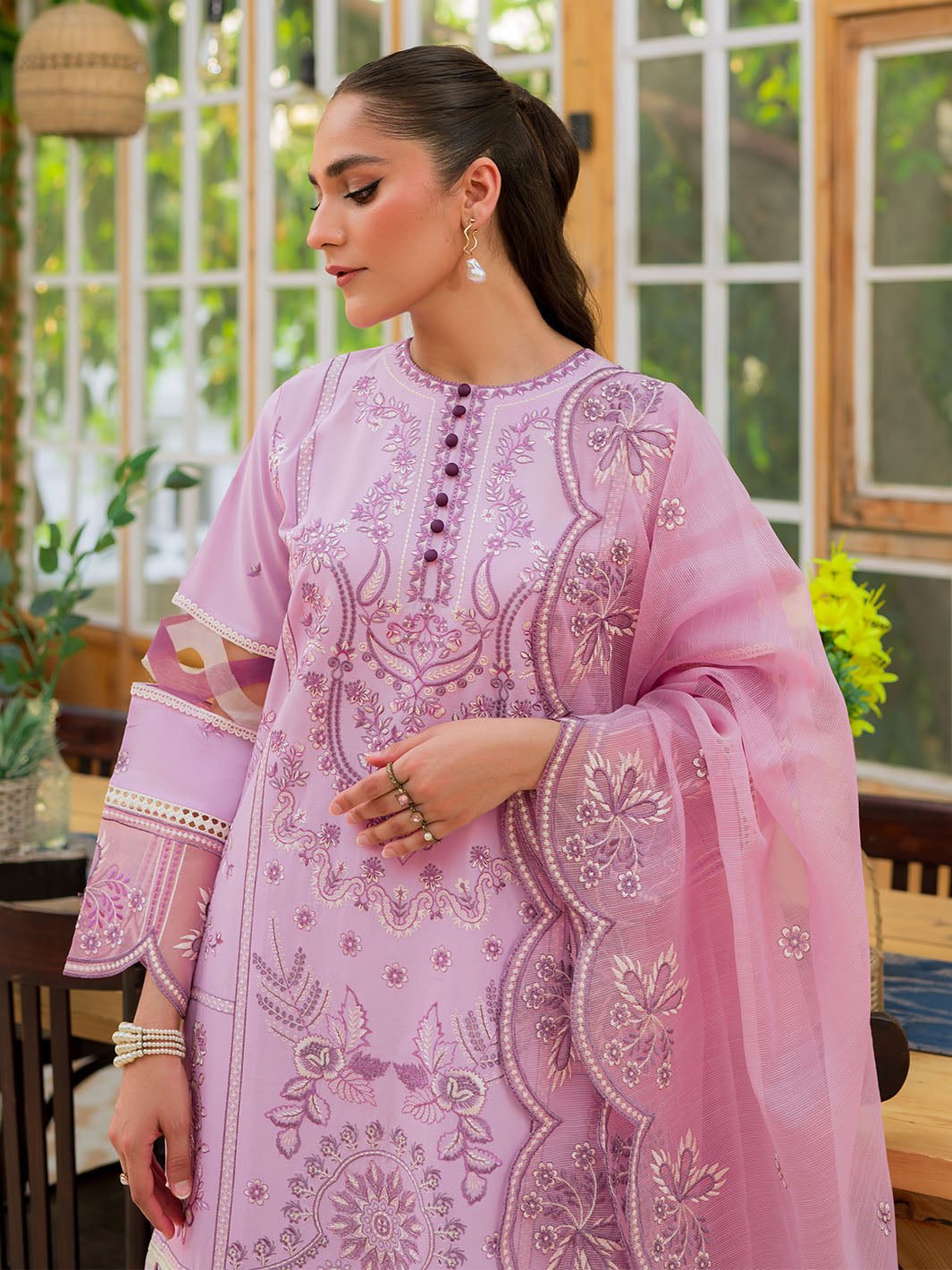 Mahnur | Bella Lawn 24 | BL - 05