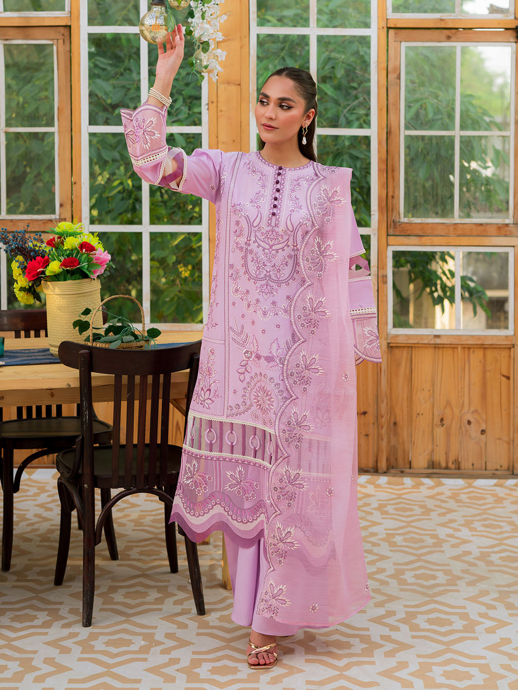 Mahnur | Bella Lawn 24 | BL - 05