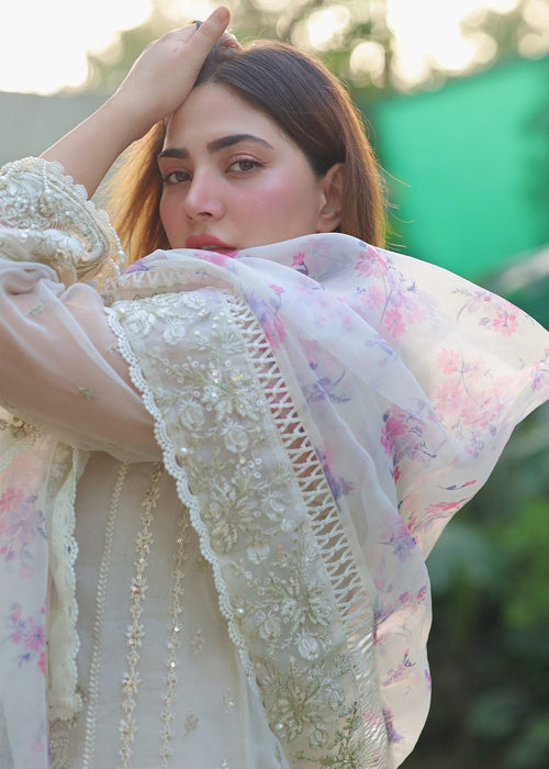 Meeral | Wedding Formals | Huns-e-Nazar