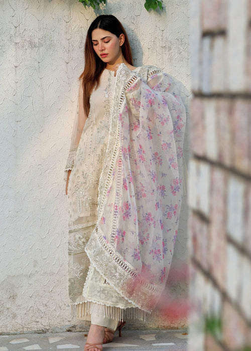 Meeral | Wedding Formals | Huns-e-Nazar