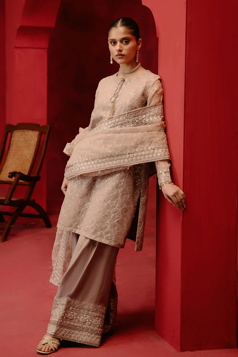 Cross Stitch | Luxe Atelier 24 | Opulence Tint