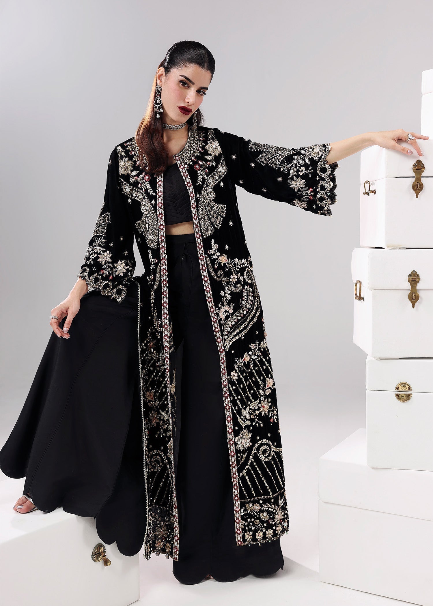 Sardinia | Lamore Luxury Handwork Edit 25 | Black Swan