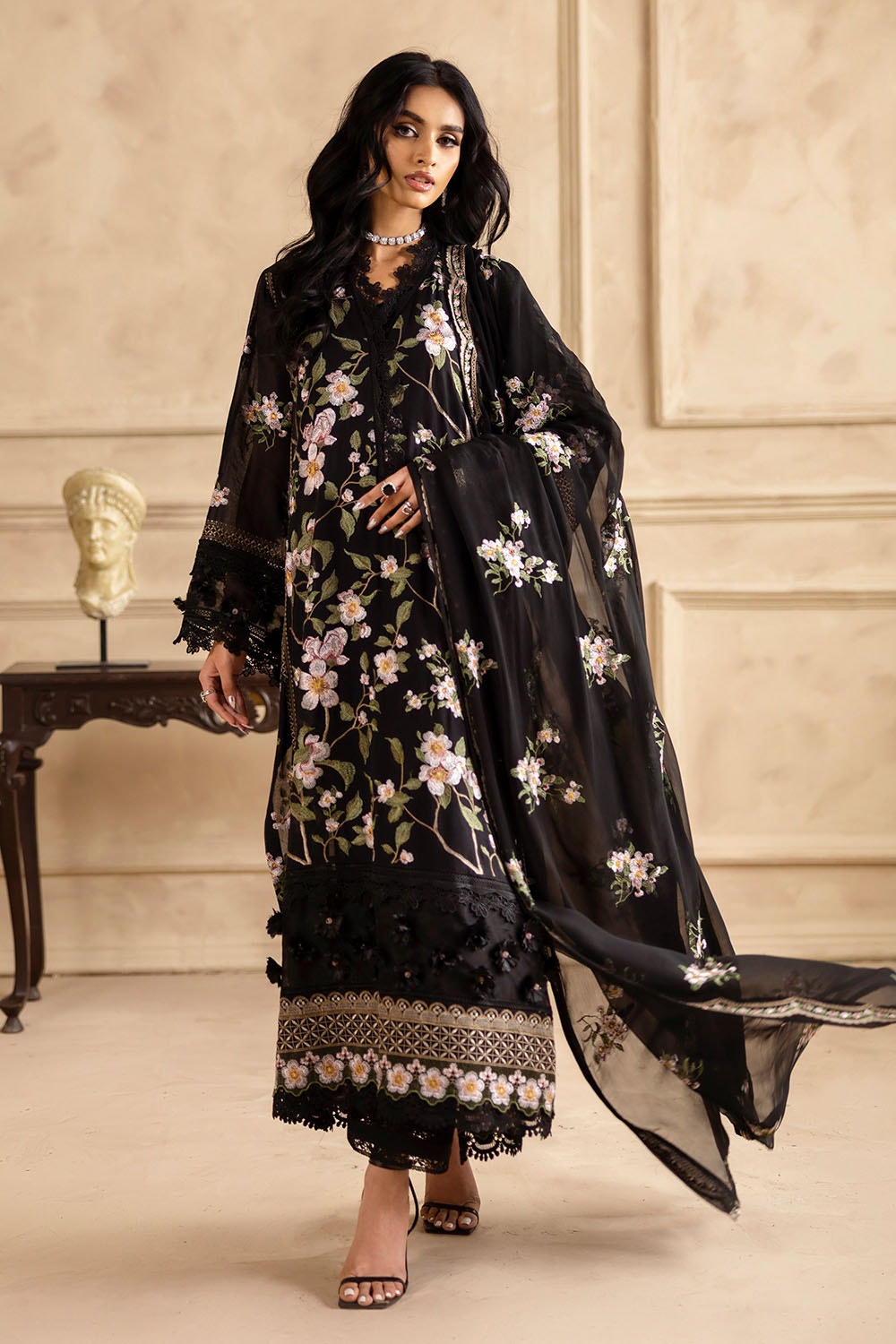 Gul Ahmed | Festive Eid 25 | LSV-52008